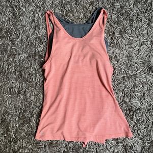 Athleta tank with bra size small